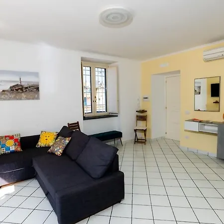 Realty Holidays - Vinny Sorrento